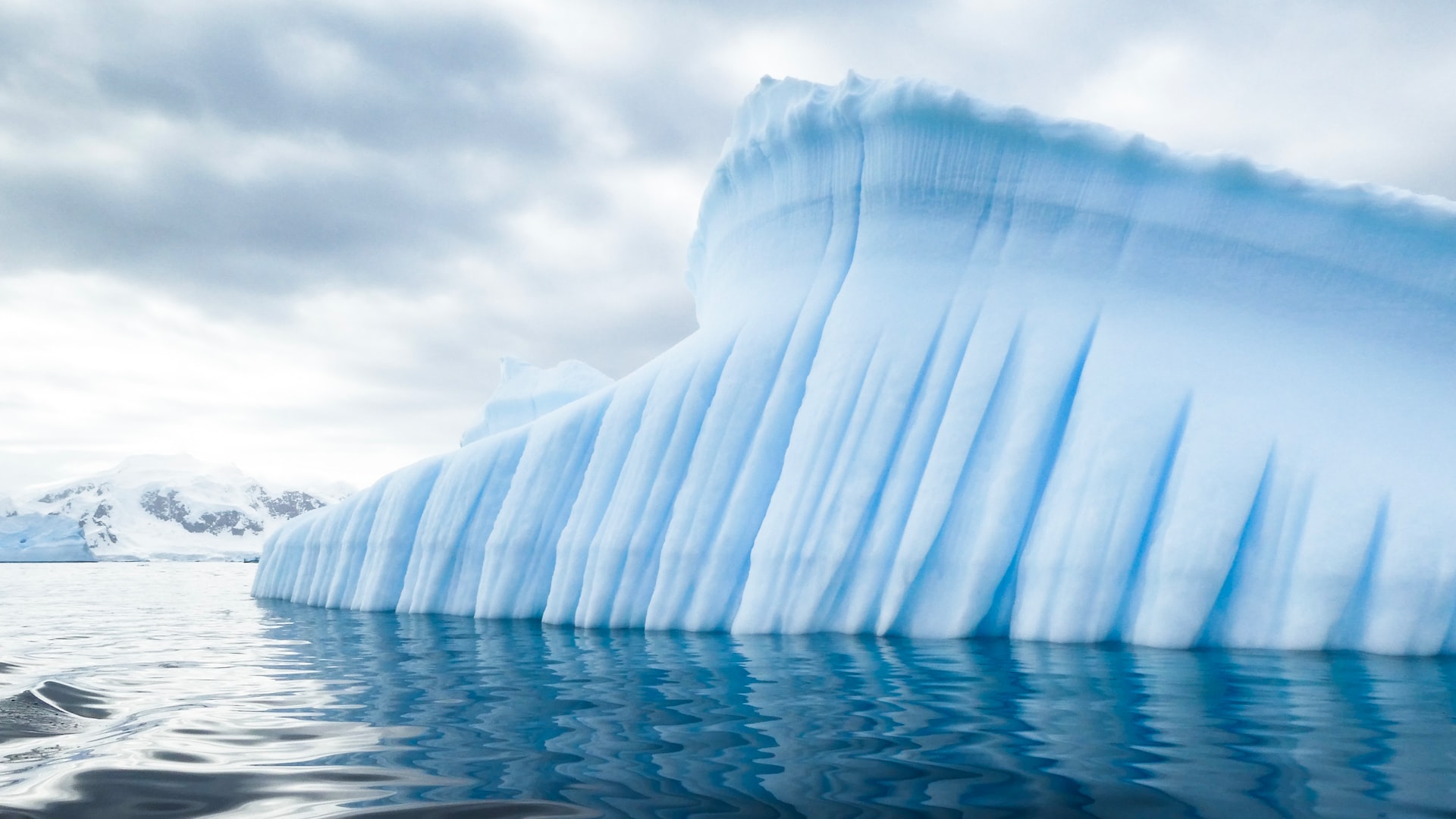 https://sales.horasis.org/wp-content/uploads/2023/02/derek-oyen-m5r2FFo8NJM-unsplash.jpg