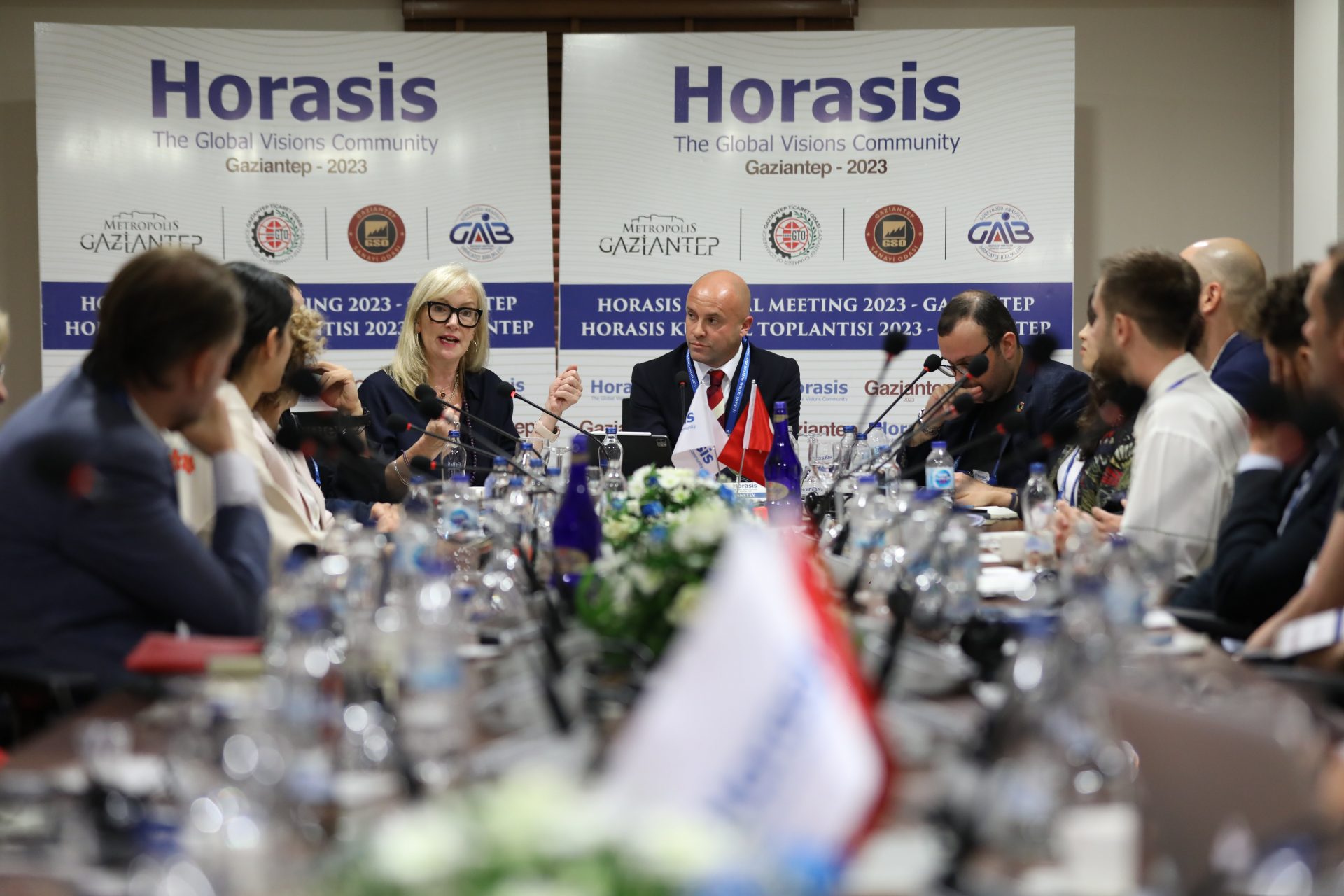 https://sales.horasis.org/wp-content/uploads/2023/11/Jennifer-Nadel-Director-of-Compassionate-Politics-CCARE-Stanford-University-USA-on-the-panel-Harmonizing-Planetary-and-Human-Needs-1.jpg