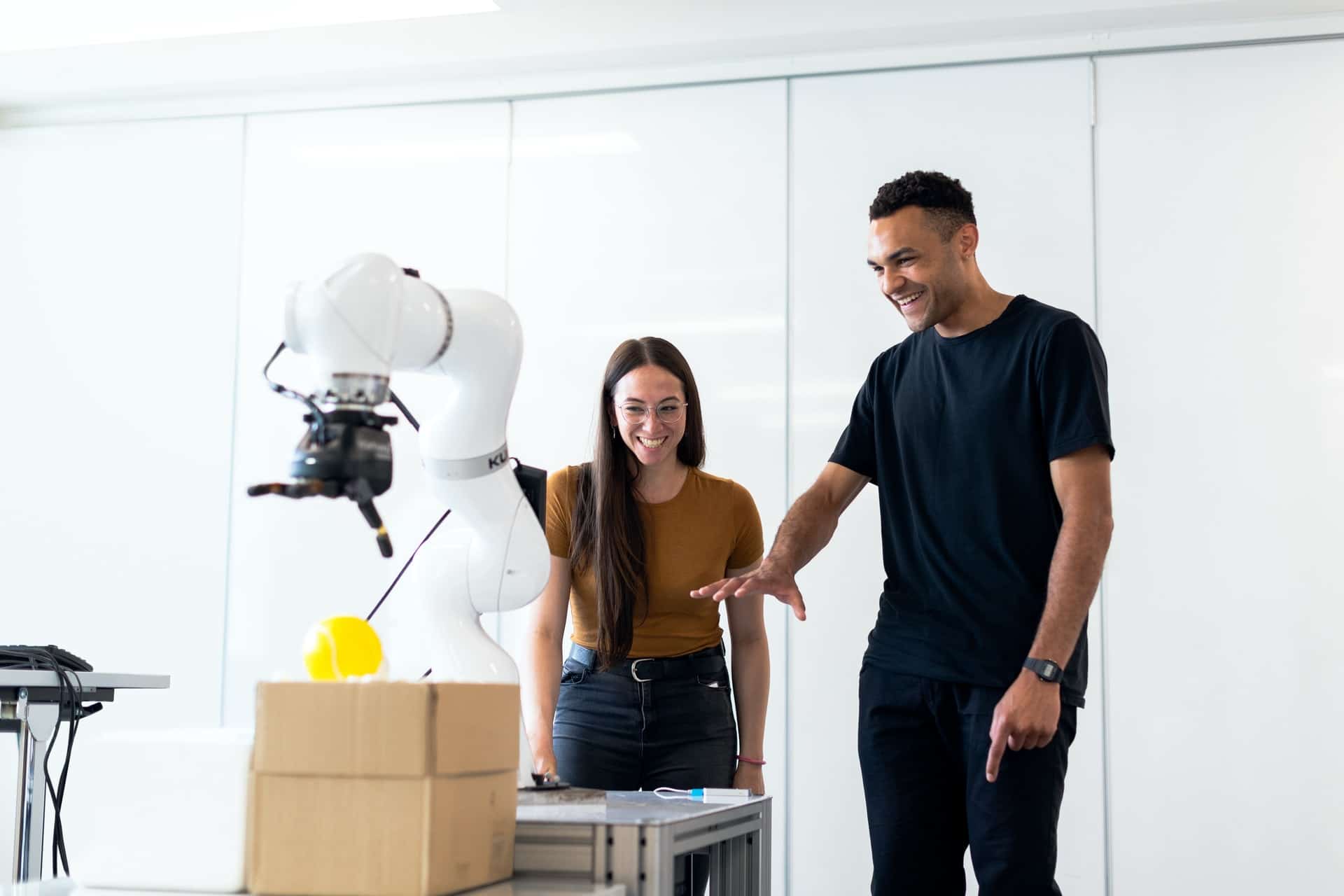 https://sales.horasis.org/wp-content/uploads/thisisengineering-raeng-H4ClLKv3pqw-unsplash.jpg